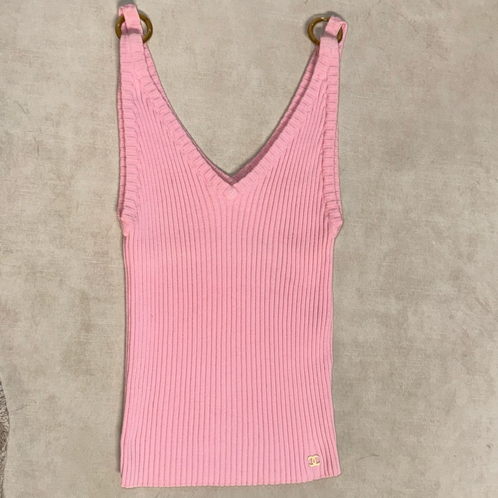 Chanel pink rib knit tank top